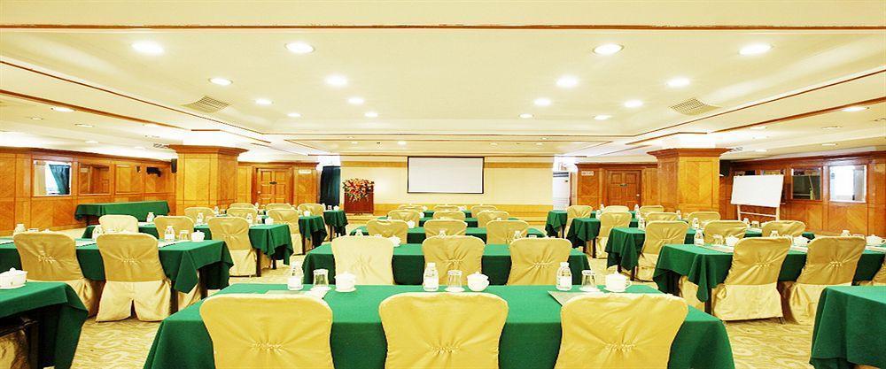 South China Harbour View Hotel Shenzhen Bagian luar foto