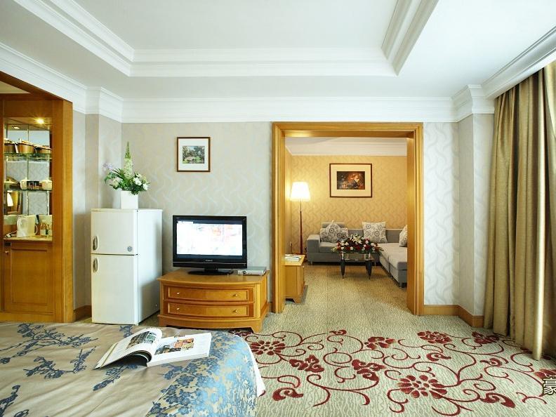 South China Harbour View Hotel Shenzhen Bagian luar foto