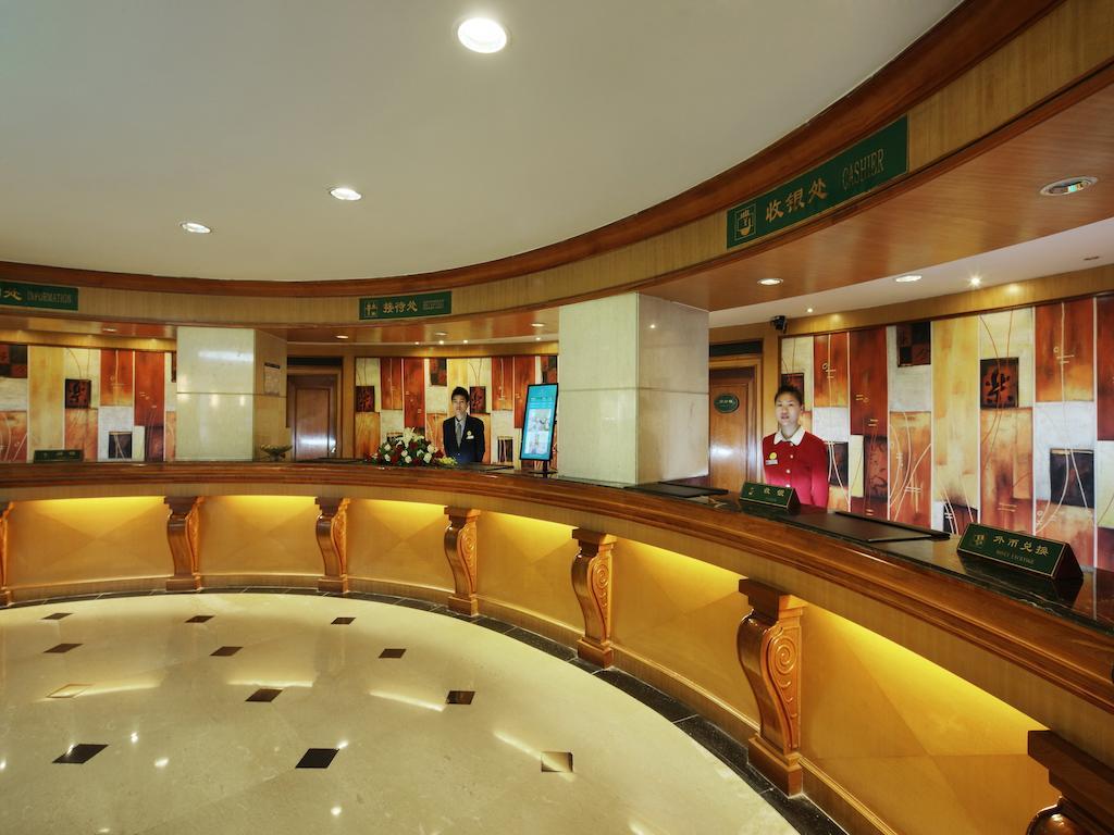 South China Harbour View Hotel Shenzhen Bagian luar foto
