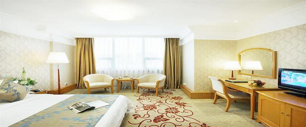South China Harbour View Hotel Shenzhen Bagian luar foto